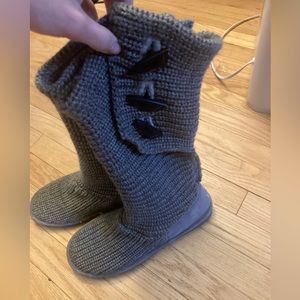 Womens Bearpaw boots size 10